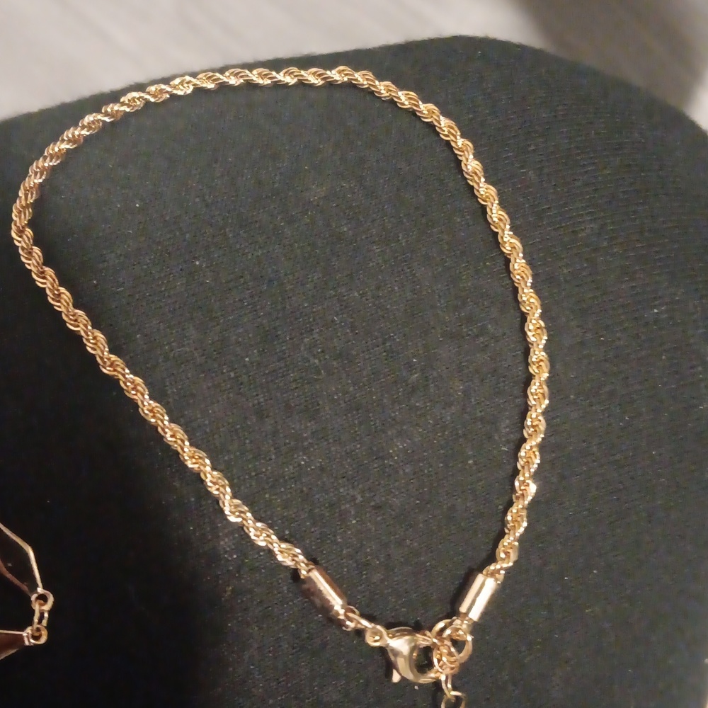 Anklets - Picture 2 of 4